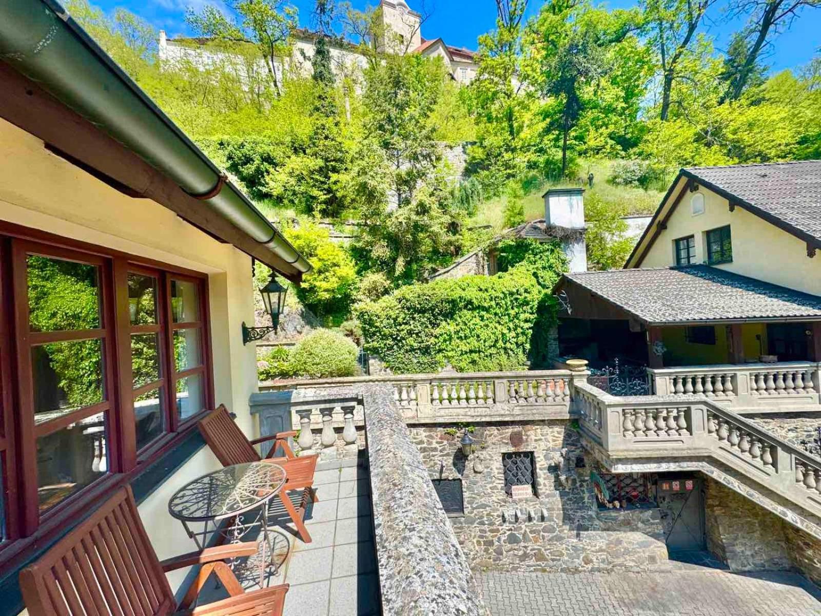 Resort U Jelena Křivoklát Esterno foto